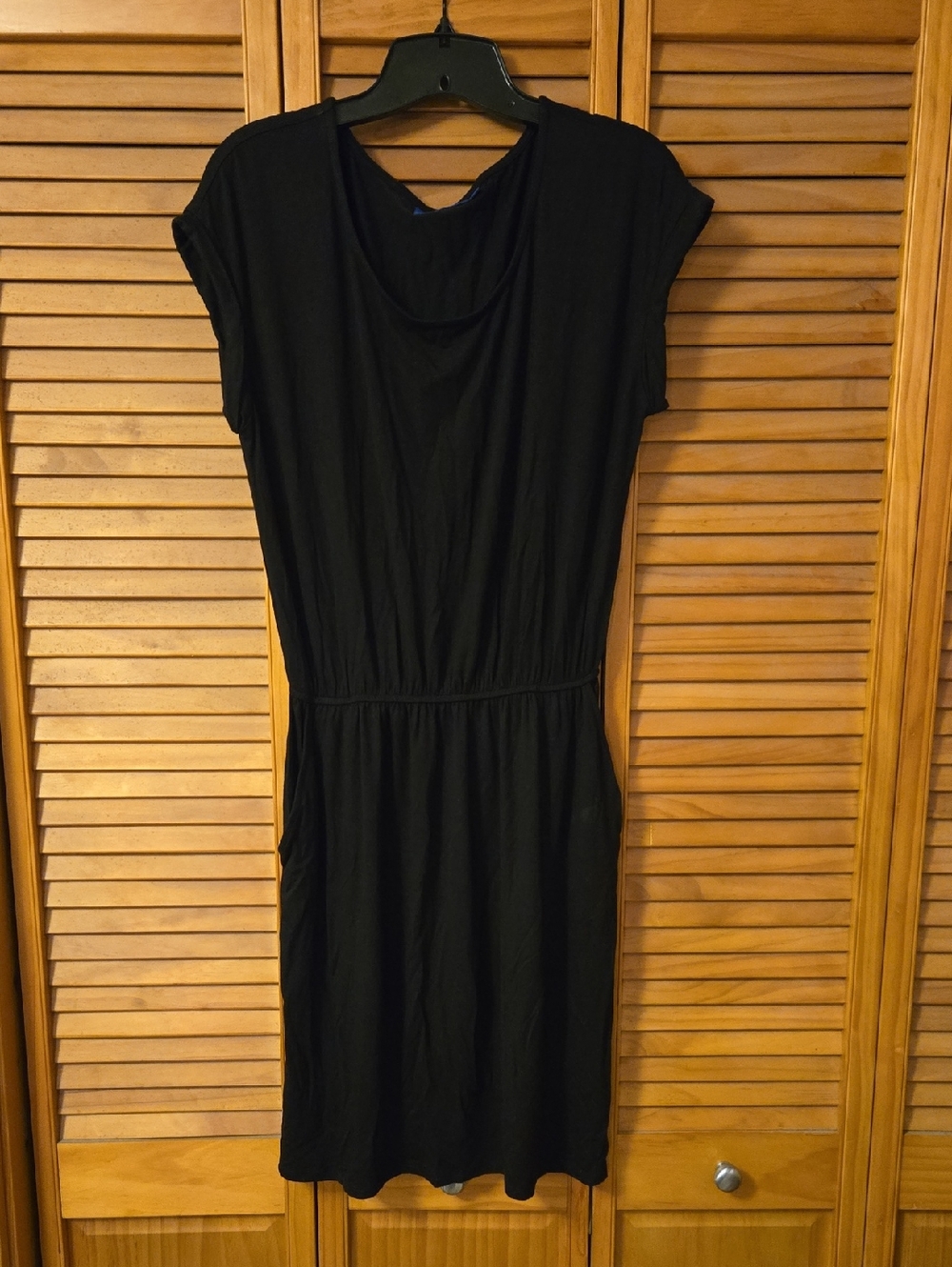 Apt. 9 Black Short-Sleeve Midi Dress with Pockets